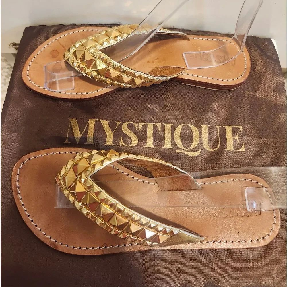 Mystique Gold Leather Rock Stud Flip Flop Thong Sandals sz.6 Ret.$265 w/Dustbag